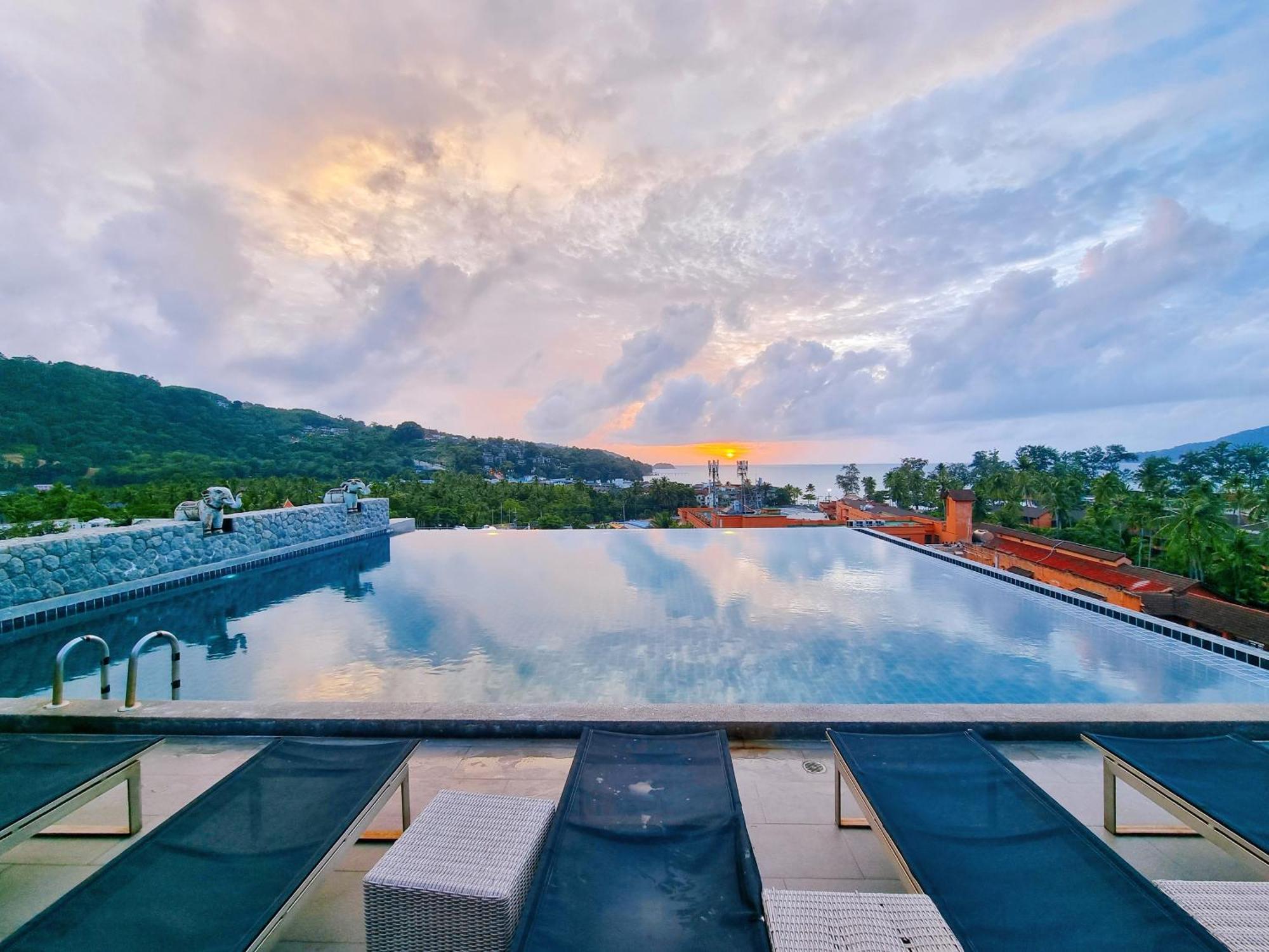 Youdee Hotel Patong - Formerly Meir Jarr Hotel Patong Ngoại thất bức ảnh