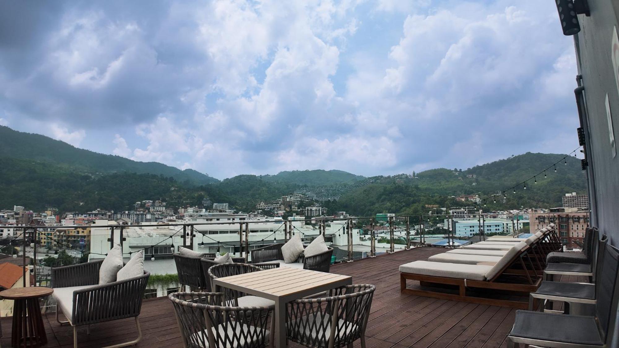 Youdee Hotel Patong - Formerly Meir Jarr Hotel Patong Ngoại thất bức ảnh