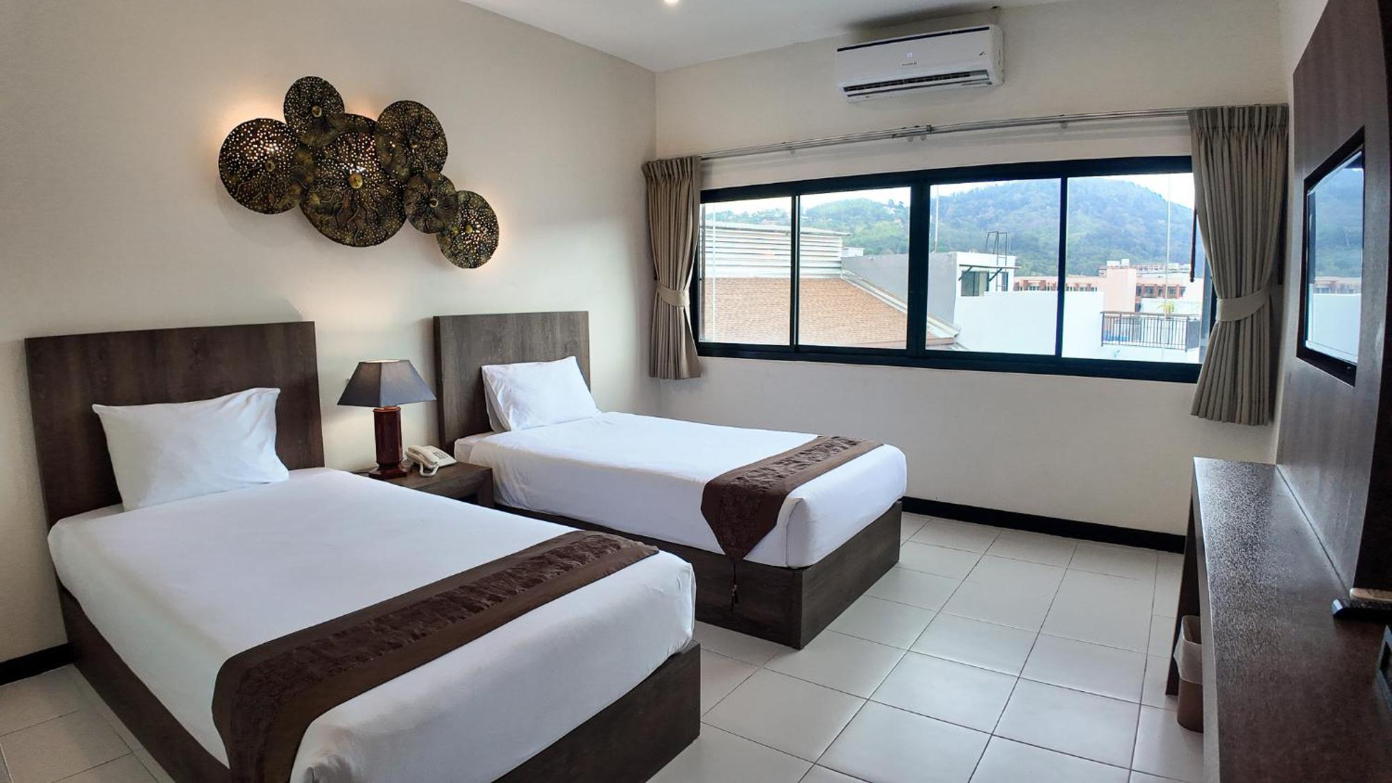 Youdee Hotel Patong - Formerly Meir Jarr Hotel Patong Ngoại thất bức ảnh