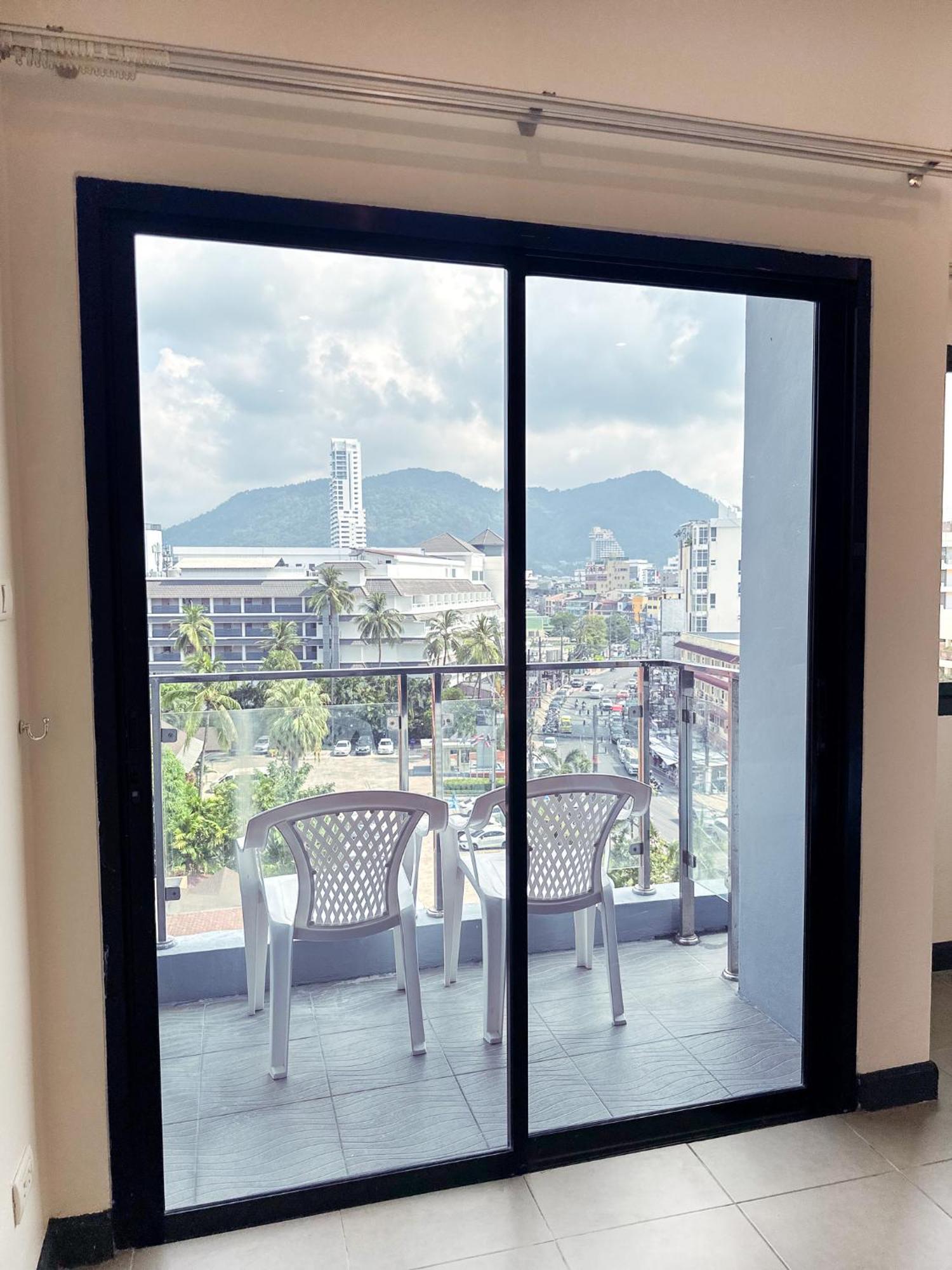 Youdee Hotel Patong - Formerly Meir Jarr Hotel Patong Ngoại thất bức ảnh